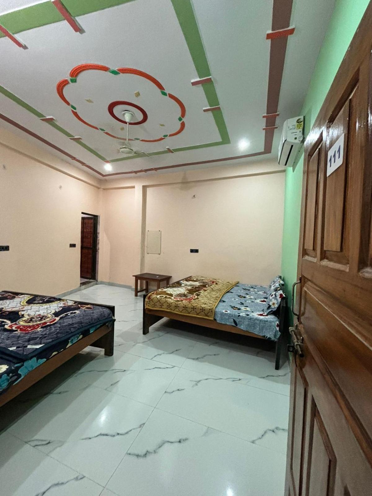 Chandrika Palace 500 Meter From Ayodhya Railway And Ram Mandir Exterior foto